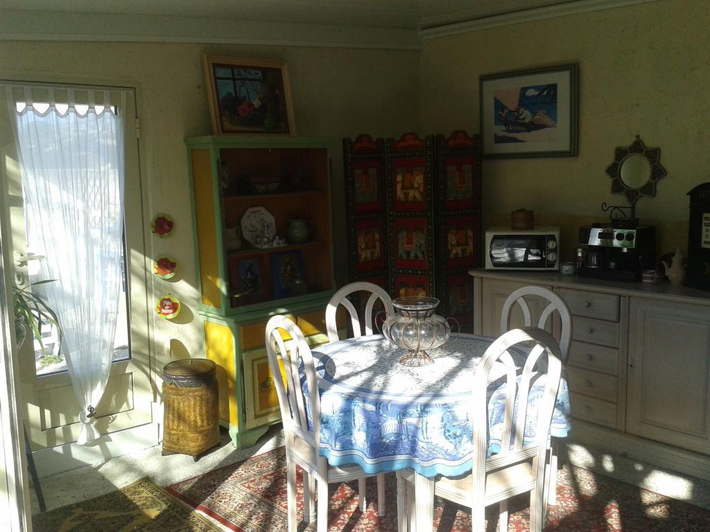 B&B Le Clos Des Cigales Cassis Room photo